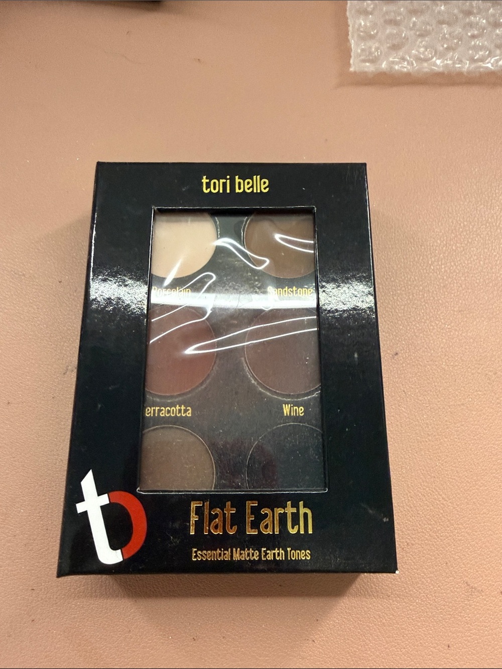 tori belle Flat Earth Matte Eyeshadow Palette - Earth Tones (Brown, Tan, Cream)